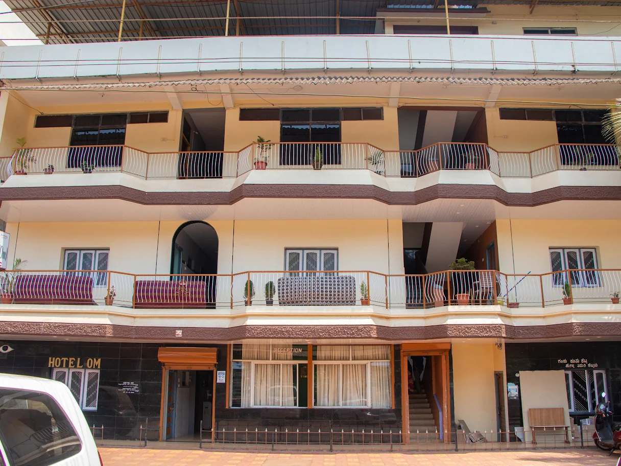 Hotel OM International Gokarna reception